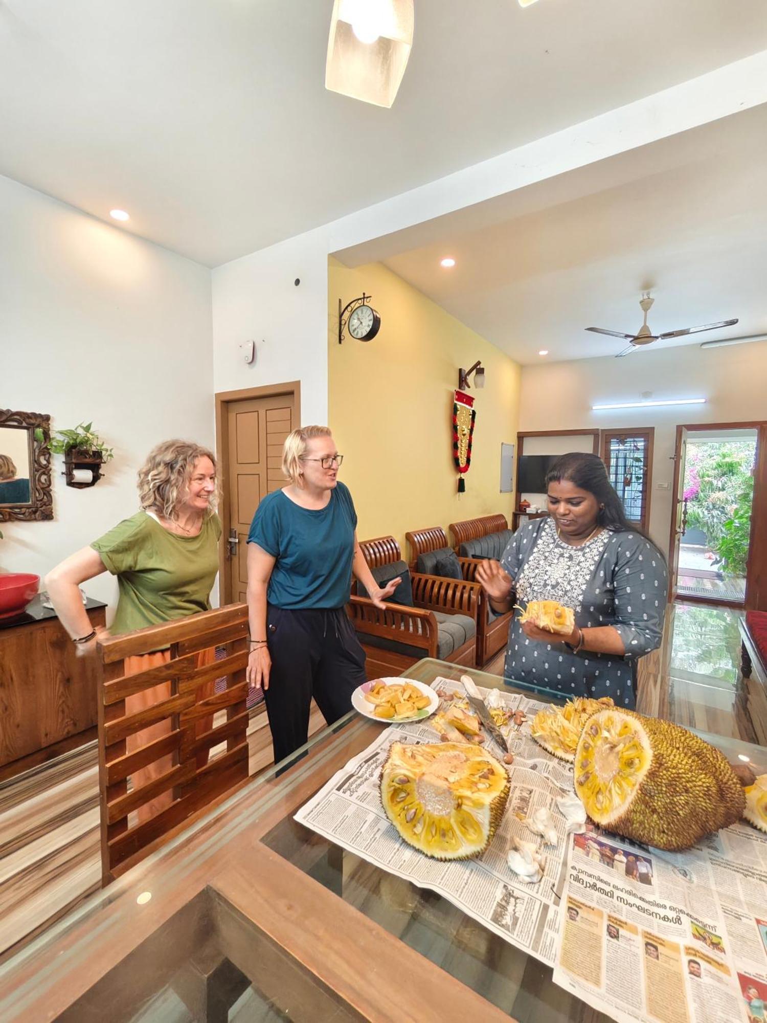 Oyster Marris Homestays Thiruvananthapuram Exterior foto